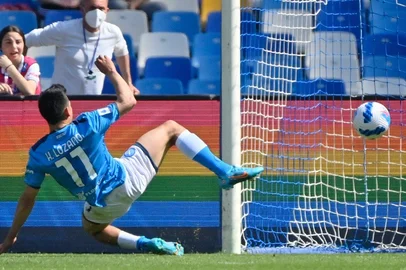 Hirving Lozano, Napoli