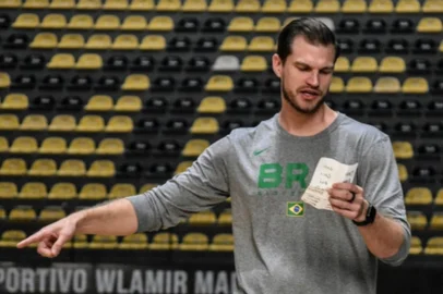 Tiago Splitter, basquete