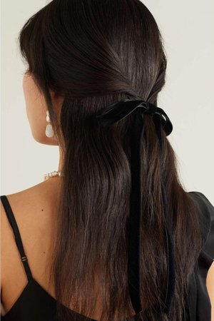 Net-a-porter e Jennifer Behr / Divulgação