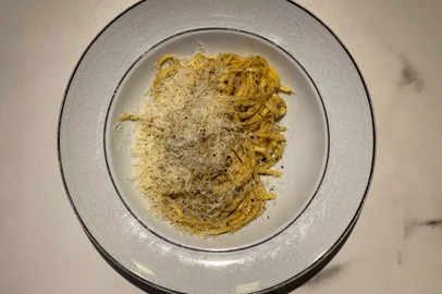 Receitas alemãs e italianas , Schnitzel , Cacio e pepe , Frango , Destemperados<!-- NICAID(14168657) -->