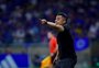 "Falta de critério", diz técnico Jair Ventura sobre a arbitragem de Cruzeiro e Juventude