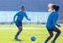 "Sempre temos que entrar para ganhar e sermos campeãs", afirma volante do Grêmio 