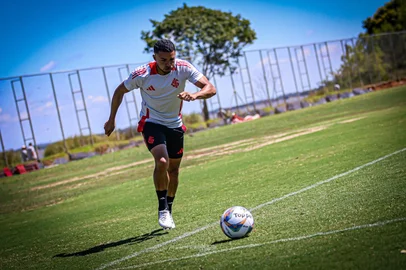 Treino da equipe do Inter - Destaque para o atacante Wanderson<!-- NICAID(15963463) -->