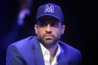 Candidatos à Prefeitura de SP participam de debate do EstadãoSP - ELEIÇÕES 2024/SP/DEBATE/ESTADÃO/CANDIDATOS - POLÍTICA -  O candidato à Prefeitura de São Paulo, Pablo Marçal (PRTB), durante o segundo debate entre os postulantes ao   cargo, promovido pelo jornal Estadão, em parceria com o Portal Terra e a Fundação Armando Alvares Penteado (FAAP),   realizado no Teatro Faap, no bairro Higienópolis, na região central da capital paulista, nesta quarta-feira, 14 de   agosto de 2024.    14/08/2024 - Foto: WERTHER SANTANA/ESTADÃO CONTEÚDOEditoria: POLÍTICALocal: SÃO PAULOIndexador: WERTHER SANTANAFonte: AGENCIA ESTADOFotógrafo: ESTADÃO CONTEÚDO<!-- NICAID(15846137) -->