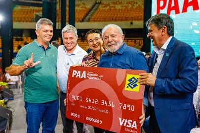 22.03.2023 - Presidente da República, Luiz Inácio Lula da Silva, durante cerimônia de relançamento do Programa de Aquisição de Alimentos (PAA) e de Recriação do Conselho Nacional de Desenvolvimento Rural Sustentável (CONDRAF).Ginásio de Esportes Geraldo Magalhães (Geraldão), Recife - PE.<!-- NICAID(15383132) -->