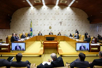 STF autoriza contratação de servidores públicos pela CLT e valida fim do regime jurídico único obrigatório<!-- NICAID(15908692) -->
