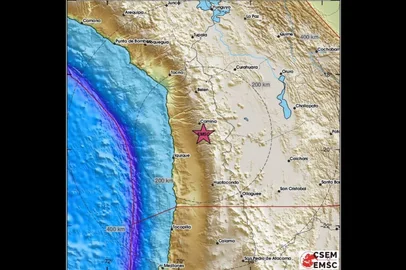 Um terremoto de magnitude 5,8 foi registrado na região de Tarapacá, no norte do Chile, nesta segunda-feira (26), segundo informações do Centro Sismológico Euro-Mediterrânico (EMSC).<!-- NICAID(16045756) -->