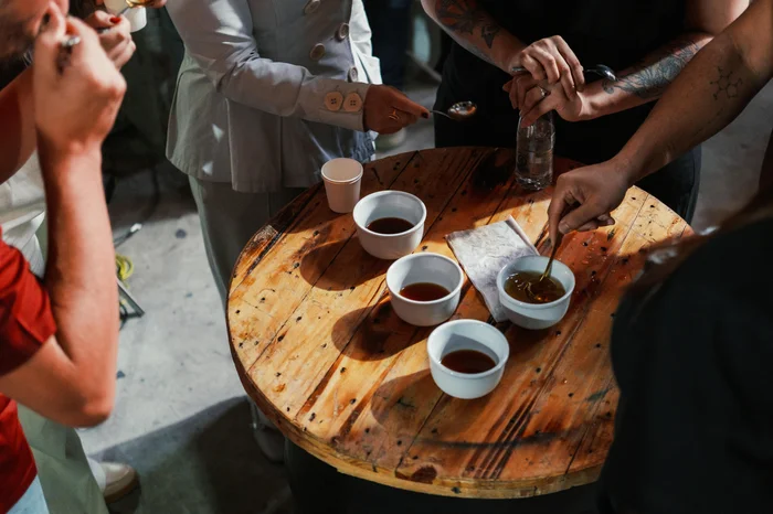 Café Logo Existo / Divulgação