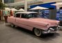 Marcada abertura de complexo de R$ 15 milhões com museu, avião e réplica de Cadillac de Elvis