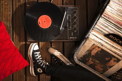 Coluna Sara - O Carnaval do Vinil<!-- NICAID(16223913) -->