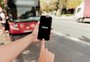 Dividir Uber ou Transporte Público?: A conta exata para quem mora longe da faculdade 