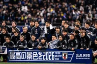 Team Japan celebrates after winning the 2026 FIFA World Cup Asian qualification football match between Japan and Bahrain in Saitama on March 20, 2025. (Photo by Philip FONG / AFP)Editoria: SPOLocal: SaitamaIndexador: PHILIP FONGSecao: soccerFonte: AFPFotógrafo: STF<!-- NICAID(15999743) -->