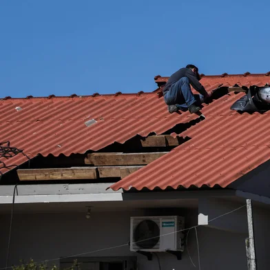 PELOTAS, RS, BRASIL, 07-08-2026: Infraestrutura danificada de Pelotas é avaliada após passagem de temporal e ciclone pelo RS. Foto: Renan Mattos/Grupo RBS<!-- NICAID(16342445) -->