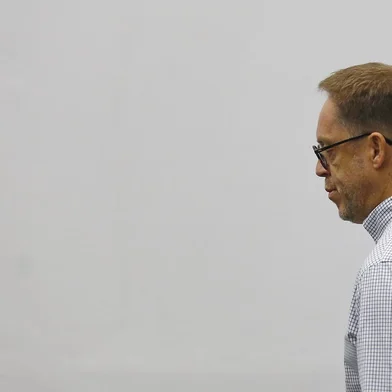 PORTO ALEGRE, RS, BRASIL, 16-03-2020: Reunião na FGF (Federação Gaúcha de Futebol) decide suspender o Campeontato Gaúcho por 15 dias. O presidente da entidade,  Luciano Hocsman, concede coletiva sobre a decisão. (Foto: Mateus Bruxel/Agencia RBS)<!-- NICAID(14452763) -->