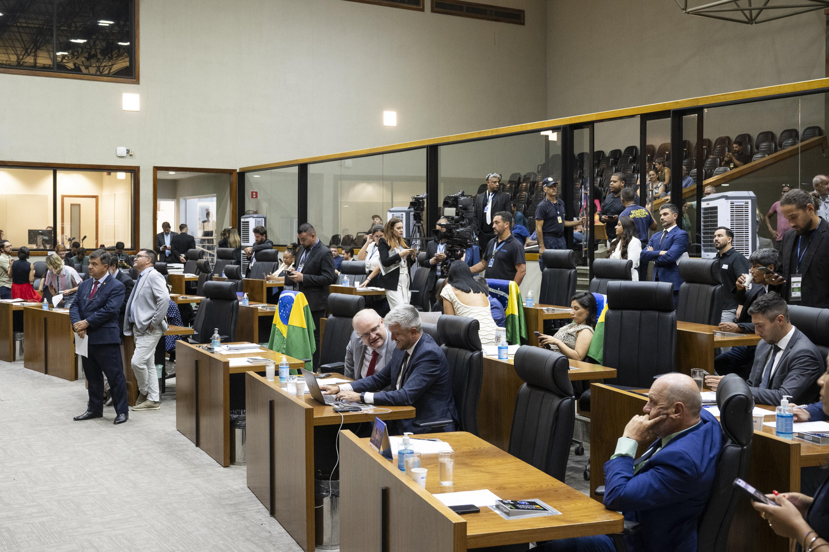 Pol&ecirc;mica, homenagens e impasse travam vota&ccedil;&atilde;o do Plano Diretor na C&acirc;mara de Porto Alegre