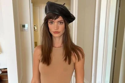 Morre Charlbi Dean, atriz de "Raio Negro", aos 32 anos<!-- NICAID(15191732) -->