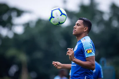 BELO HORIZONTE (MG), 20/8/2019: o atacante Pedro Rocha participa de treino do Cruzeiro na Toca da Raposa II. <!-- NICAID(14232234) -->