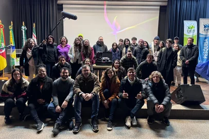 Mostra de Cinema RG<!-- NICAID(16162082) -->