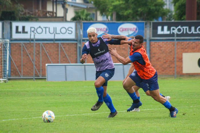 Kévin Sganzerla / NB, Divulgação