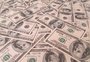 Dólar fecha com novo recorde nominal por temor sobre medidas do governo