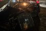 Colisão entre carro e carreta deixa mulher gravemente ferida na RS-122, em Farroupilha 