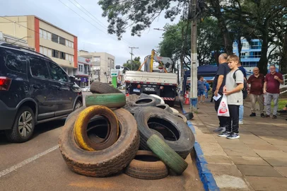 Carazinho faz força-tarefa para conter avanço da febre chikungunyna neste sábado<!-- NICAID(16025017) -->