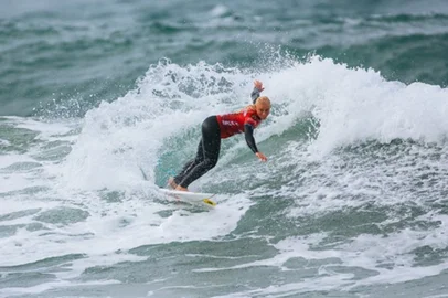 Tatiana Weston-Webb, surfe