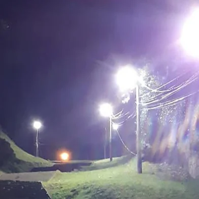 Iluminação na escadaria da Humberto de Campos, após limpezas e consertos.<!-- NICAID(14785120) -->