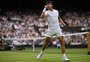 Atual campeão, Alcaraz vence na estreia em Wimbledon