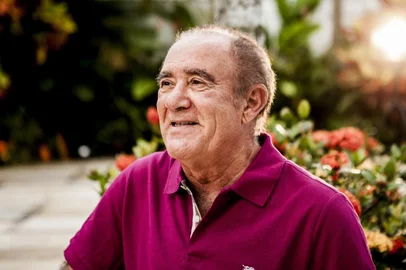 Renato Aragão estreia o quadro Trapa Show.<!-- NICAID(9269000) -->