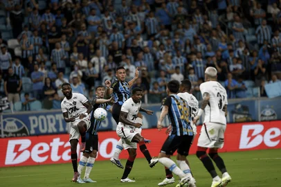PORTO ALEGRE, RS, BRASIL, 19-03-2026: Grêmio recebe o Vitória na Arena, em jogo válido pela sétima rodada do Brasileirão. Fotos: Duda Fortes/Agencia RBS<!-- NICAID(16249182) -->