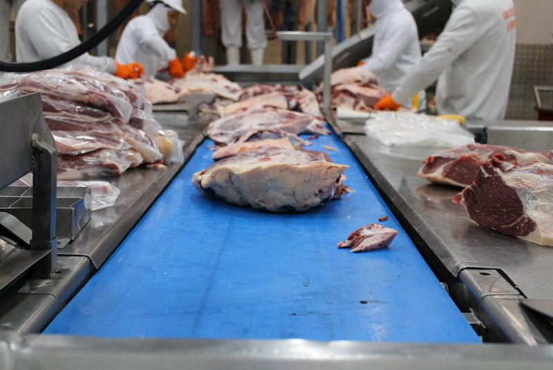 Frigorífico gaúcho envia primeiro lote de carne angus certificada para ilhas Maldivas<!-- NICAID(15705771) -->