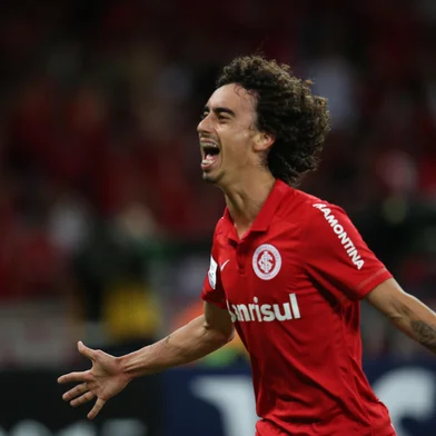 PORTO ALEGRE, RS, BRASIL, 13-05-2015 : Libertadores - Oitavas, Internacional x Atlético-MG no estádio Beira-rio.(Foto: FERNANDO GOMES/Agência RBS)Jogador Valdívia abre o placar, Inter 1x0 Atlético-MG<!-- NICAID(11405767) -->