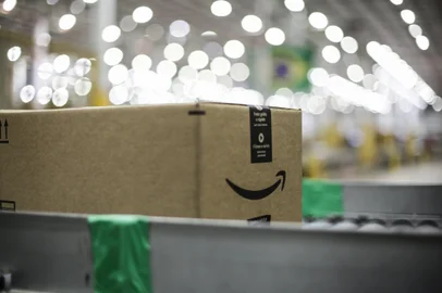 NOVA SANTA RITA, RS, BRASIL - 2024.04.02 - Amazon Brasil apresenta para imprensa seu primeiro Centro de Distribuição com operação conjunta de varejo e marketplace. (Foto: André Ávila/ Agência RBS)Indexador: Andre Avila<!-- NICAID(15723169) -->