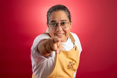 A chef de cozinha gaúcha Arika Messa participa do reality show Chef de Alto Nível da TV Globo. É professora do Senac Gramado e vive em Canela, na Serra.<!-- NICAID(16094636) -->