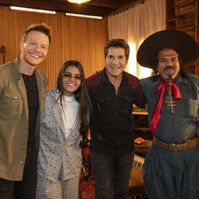 Baitaca marca presença no ‘Viver Sertanejo’ ao lado de Michel Teló e Yasmin Santos<!-- NICAID(15980229) -->