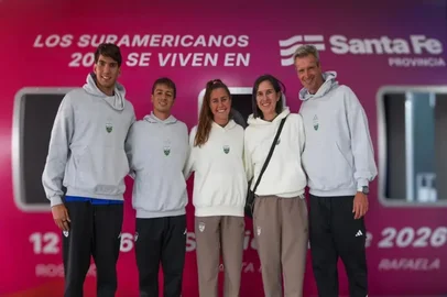 Rafael Bello / Divulgação/COB Matheus Melecchi, Victor Moreno, Viviane Jungblur, Fernanda Derbli, Kiko Klaser, natação. Jogos Sul-Americanos