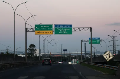 Canoas a Carazinho, RS, Brasil, 19/03/2025 - Reportagem verifica situação das obras em pontes, trechos atingidos pela enchente de 2024 e obras de duplicação na BR-386 de Canoas ate Carazinho. Fotos: Jonathan Heckler/Agência RBSLocal: Canoas a Carazinho<!-- NICAID(15998889) -->