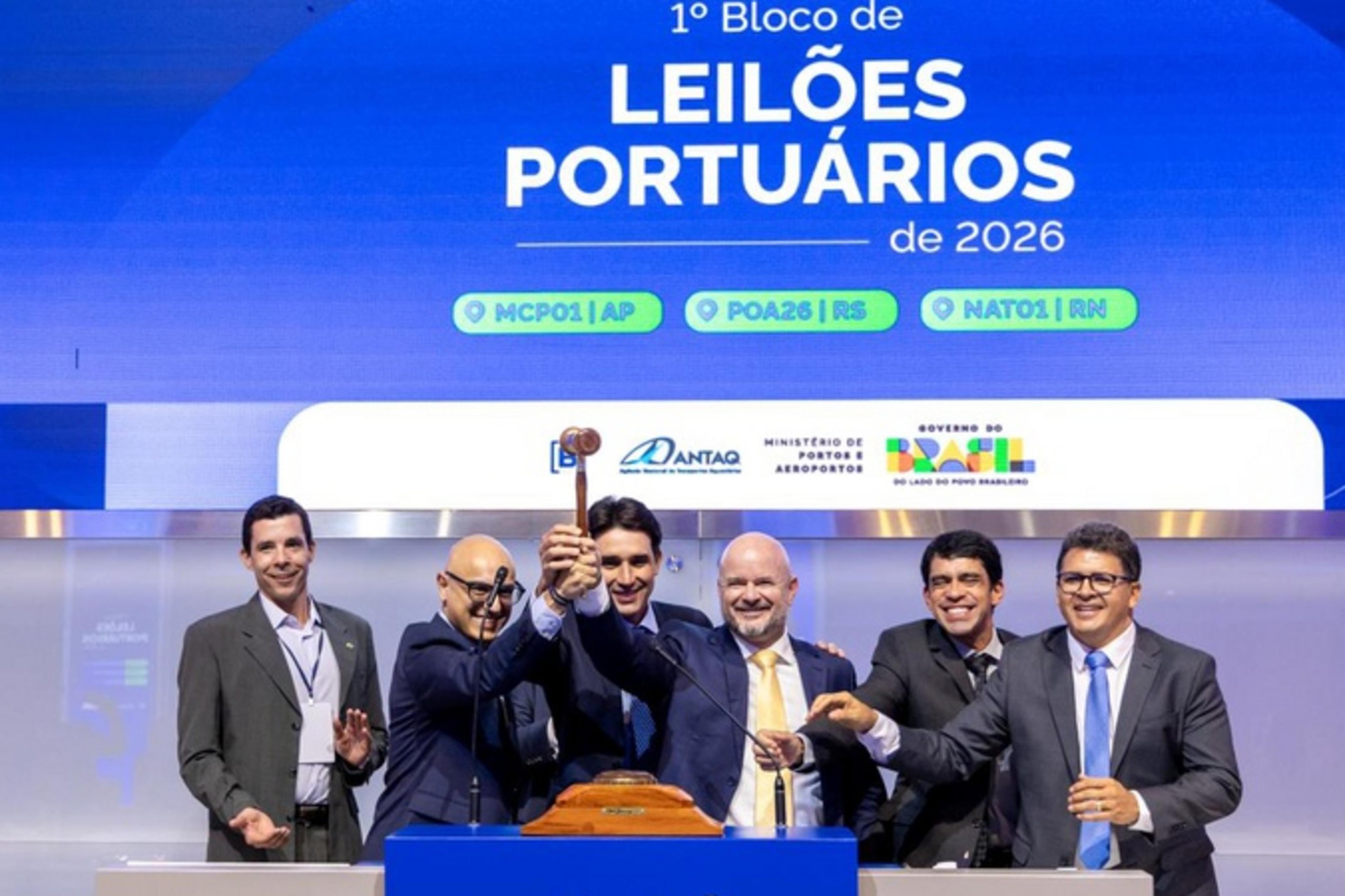 Cons&oacute;rcio vence leil&atilde;o para operar terminal portu&aacute;rio em Porto Alegre por 10 anos