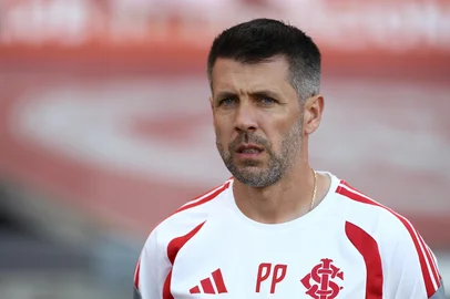 PORTO ALEGRE, RS, BRASIL, 21-02-2026: Internacional x Ypiranga, partida de volta pela semifinal do Gauchão 2026, no Estádio Beira-Rio. No jogo de ida, o Inter venceu por 3 a 0 e chega com ampla vantagem para confirmar a vaga na final do Campeonato Gaúcho. Foto: Bruno Todeschini/Agência RBS<!-- NICAID(16230207) -->