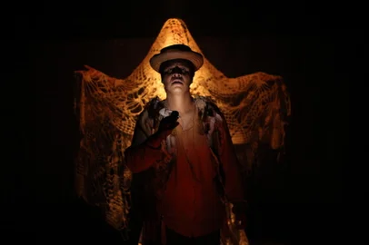 Lendas de Enganar a Morte, novo espetáculo da Tem Gente Teatrando<!-- NICAID(13411022) -->