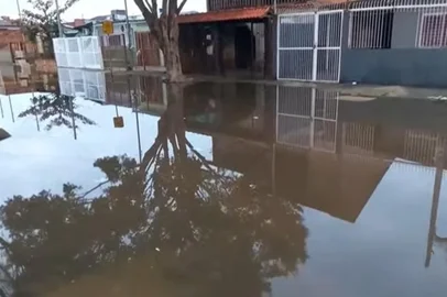 Bairros em Eldorado do Sul já registram alagamentos<!-- NICAID(16064569) -->