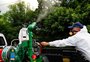 Ministério da Saúde atrasa envio de inseticidas para combater mosquito da dengue; governo do RS diz ainda ter estoque