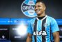 Lateral-esquerdo do Grêmio se recupera de lesão, mas Luís Castro adia estreia