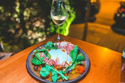 petiskos , frutos do mar , ostras , polvo, destemperados, burratas de frutos do mar, praia, capão da canoa<!-- NICAID(15312071) -->