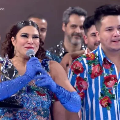 Priscila Fantin e Rolon Ho vencem o Dança dos Famosos 2023<!-- NICAID(15472102) -->