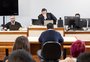 "Eu não queria nada disso", declara neto acusado de matar avô e companheira em Cachoeirinha durante julgamento
