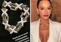 Bruna Marquezine chama atenção em tapete vermelho com colar usado por Beyoncé