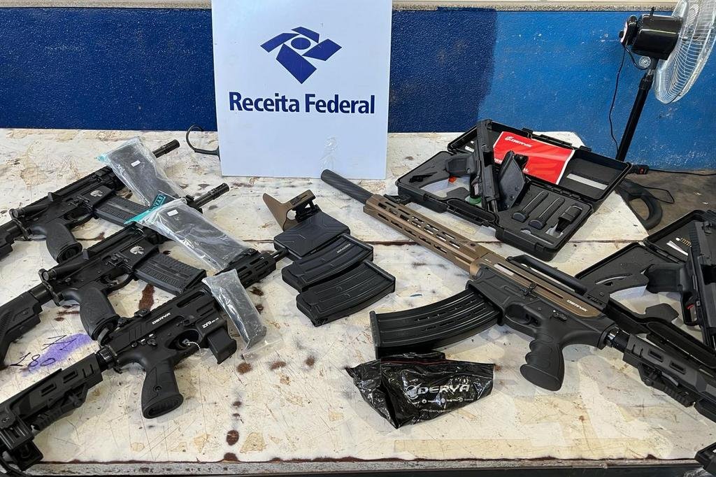 Fuzis e outras armas que seriam entregues &agrave; fac&ccedil;&atilde;o no RS s&atilde;o apreendidos perto da fronteira com o Paraguai