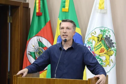 O vereador Maurício Scalco (PL) compareceu na sessão da Câmara de Vereadores desta terça-feira (29/10) após a derrota nas eleições.<!-- NICAID(15902433) -->